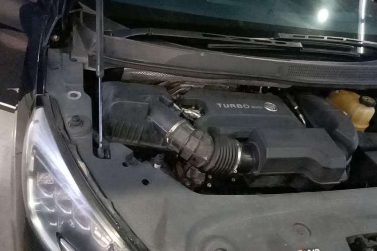 Used Buick GL8 2020 Avenir Avia Four-Seat Luxury Edition Engine Bay Right