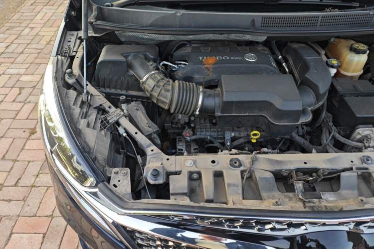 Used Buick GL8 2020 Avenir Avia Four-Seat Luxury Edition Engine Bay Right