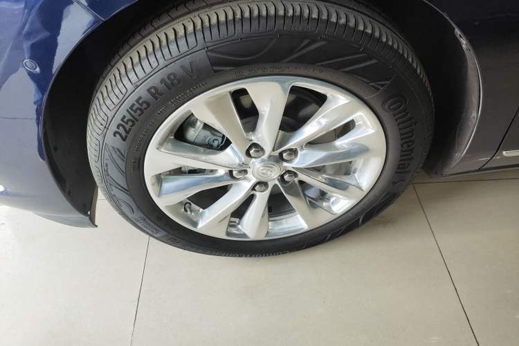 Used Buick GL8 2020 Avenir Avia Four-Seat Luxury Edition Exterior 7