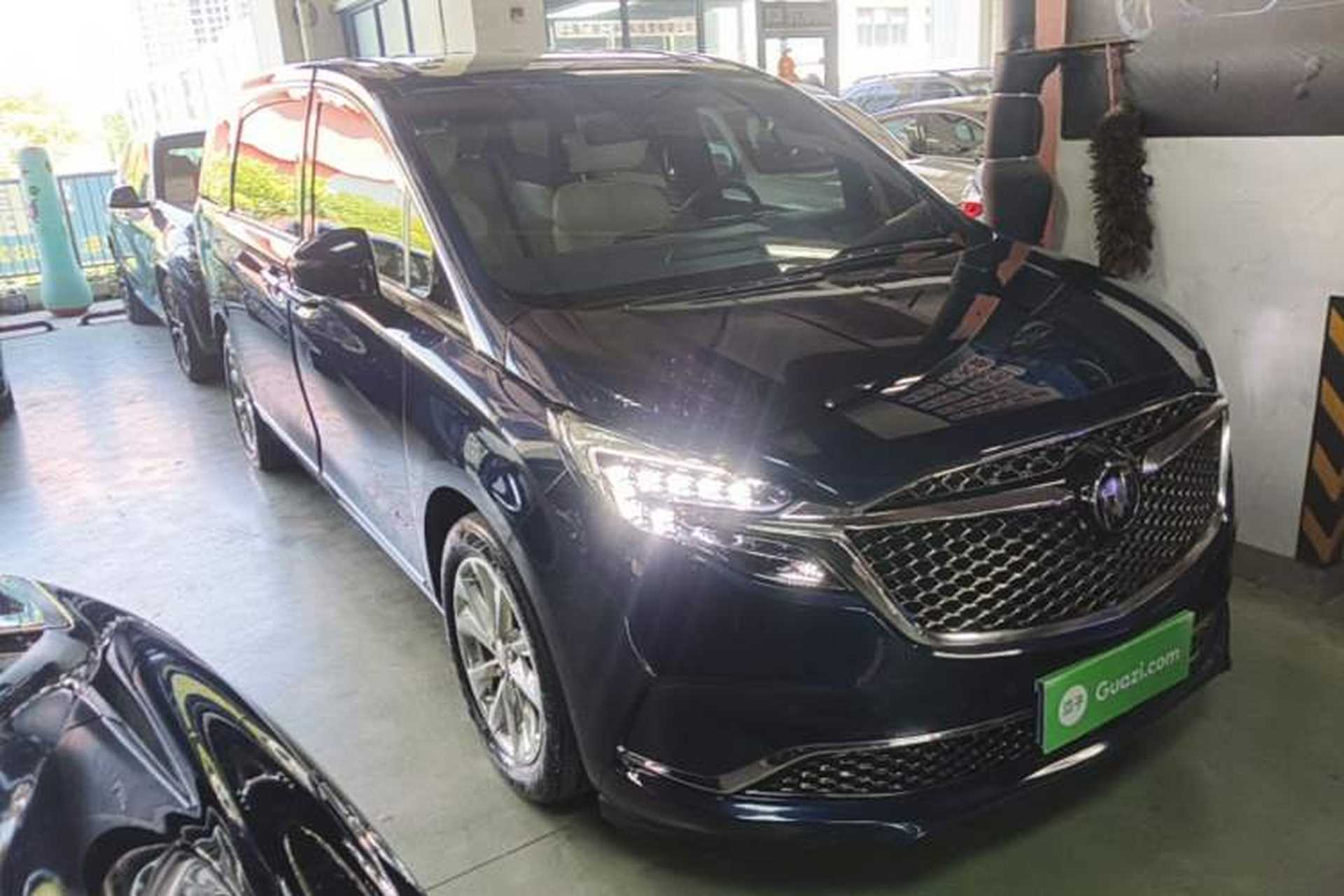 Used Buick GL8 2020 Avenir Avia Four-Seat Luxury Edition Front Right 45 Deg