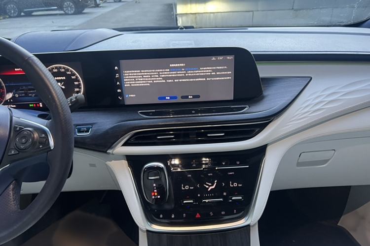 Used Buick GL8 2020 Avenir Avia Four-Seat Luxury Edition Gear Lever