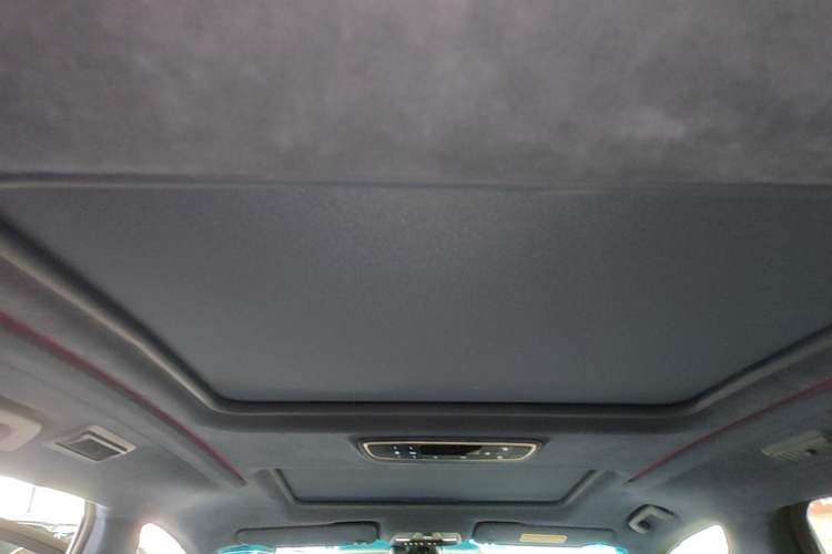 Used Buick GL8 2020 Avenir Avia Four-Seat Luxury Edition Headliner