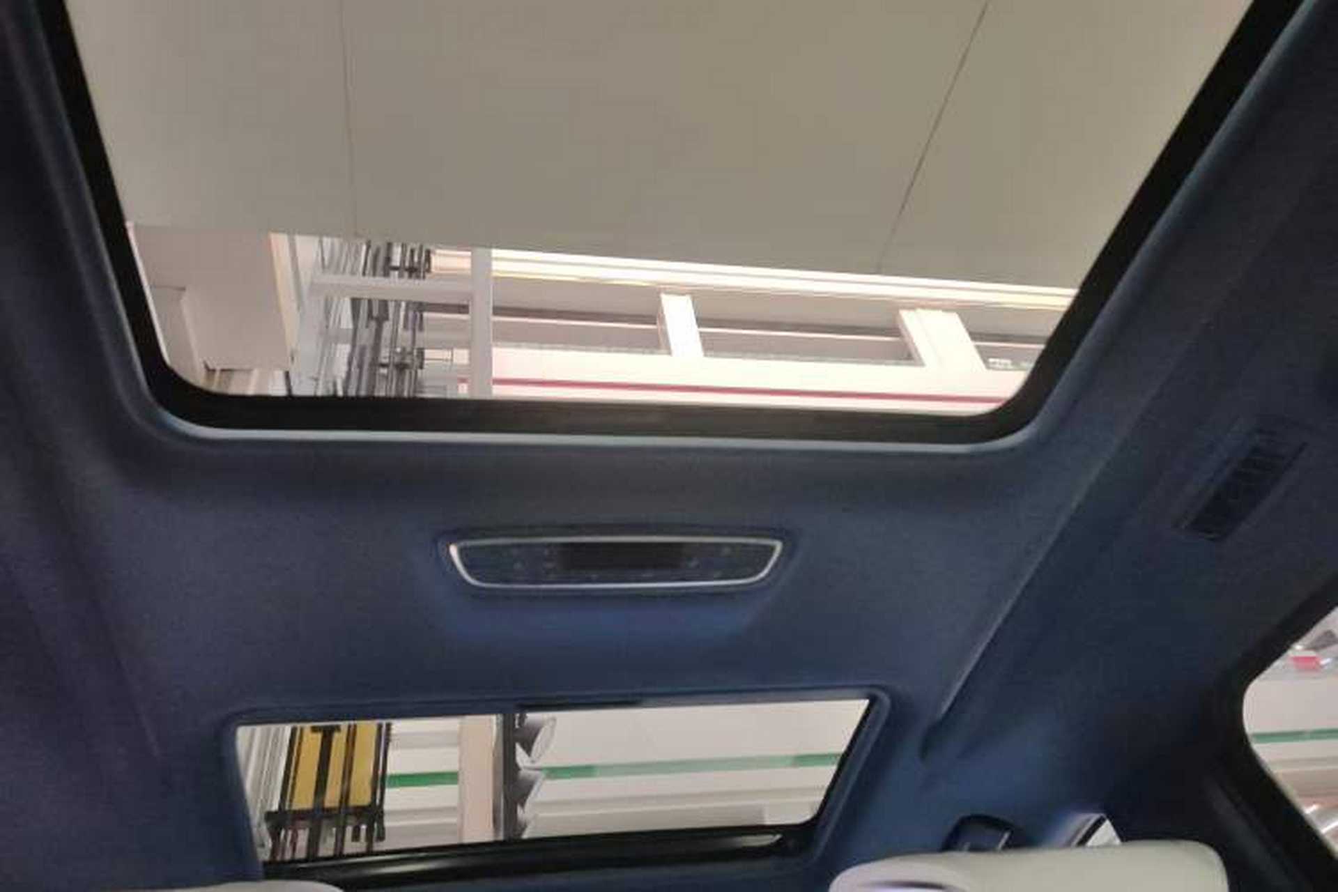 Used Buick GL8 2020 Avenir Avia Four-Seat Luxury Edition Headliner