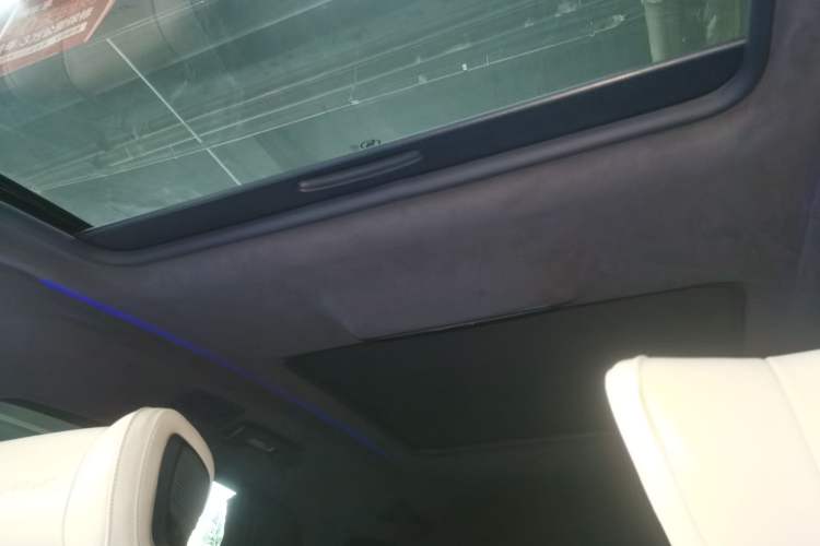 Used Buick GL8 2020 Avenir Avia Four-Seat Luxury Edition Headliner