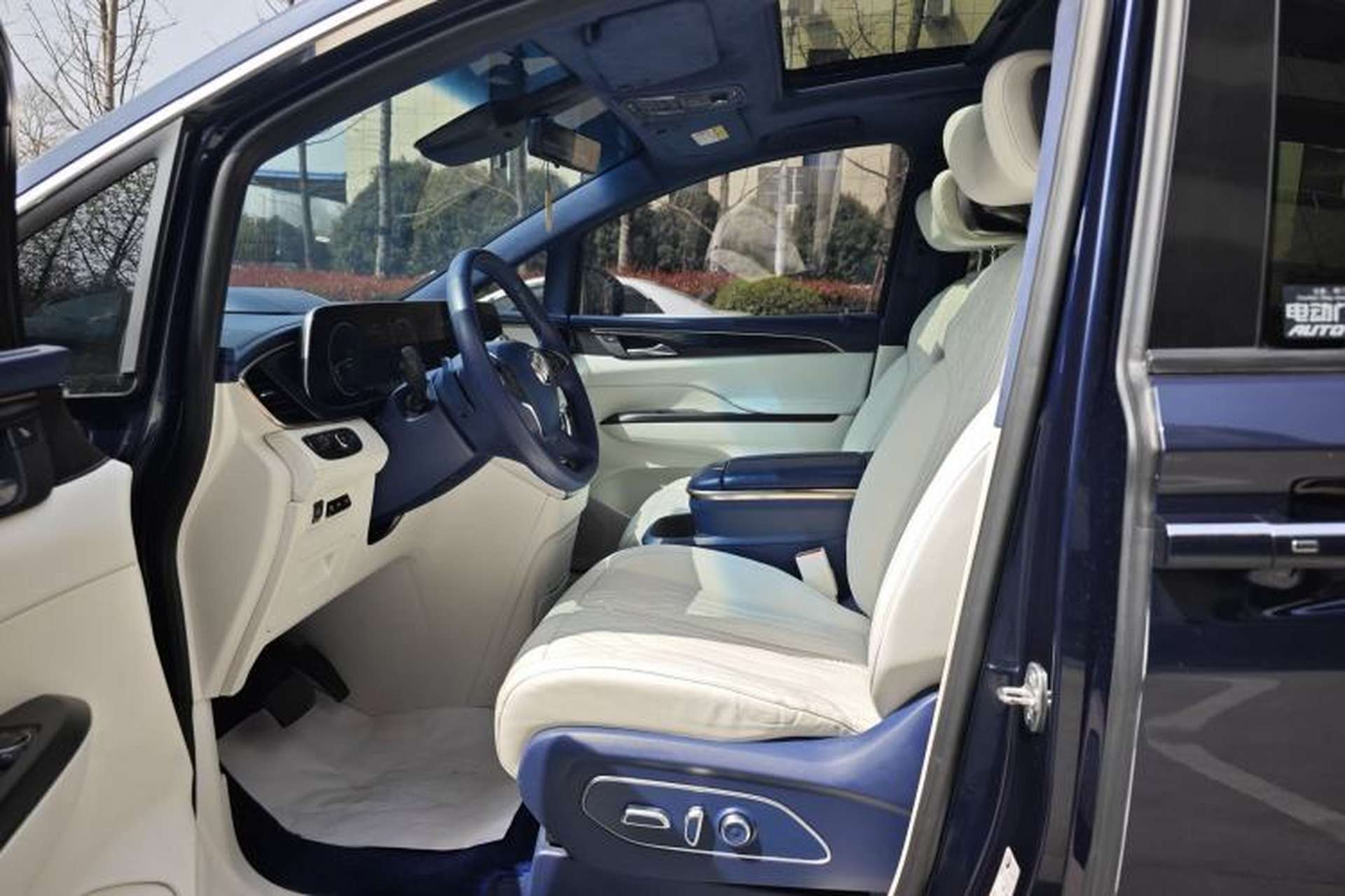 Used Buick GL8 2020 Avenir Avia Four-Seat Luxury Edition Interior 1