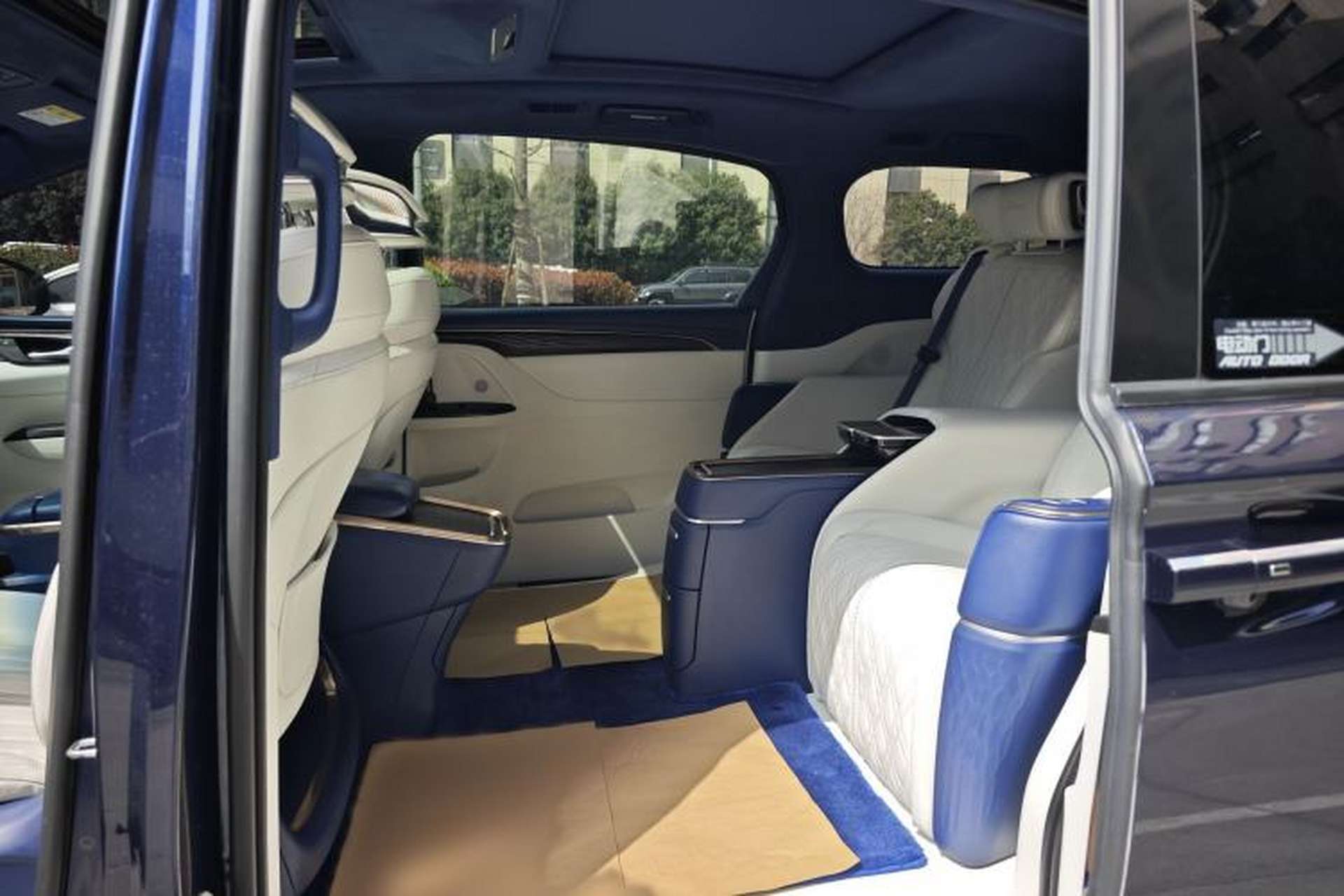 Used Buick GL8 2020 Avenir Avia Four-Seat Luxury Edition Interior 2
