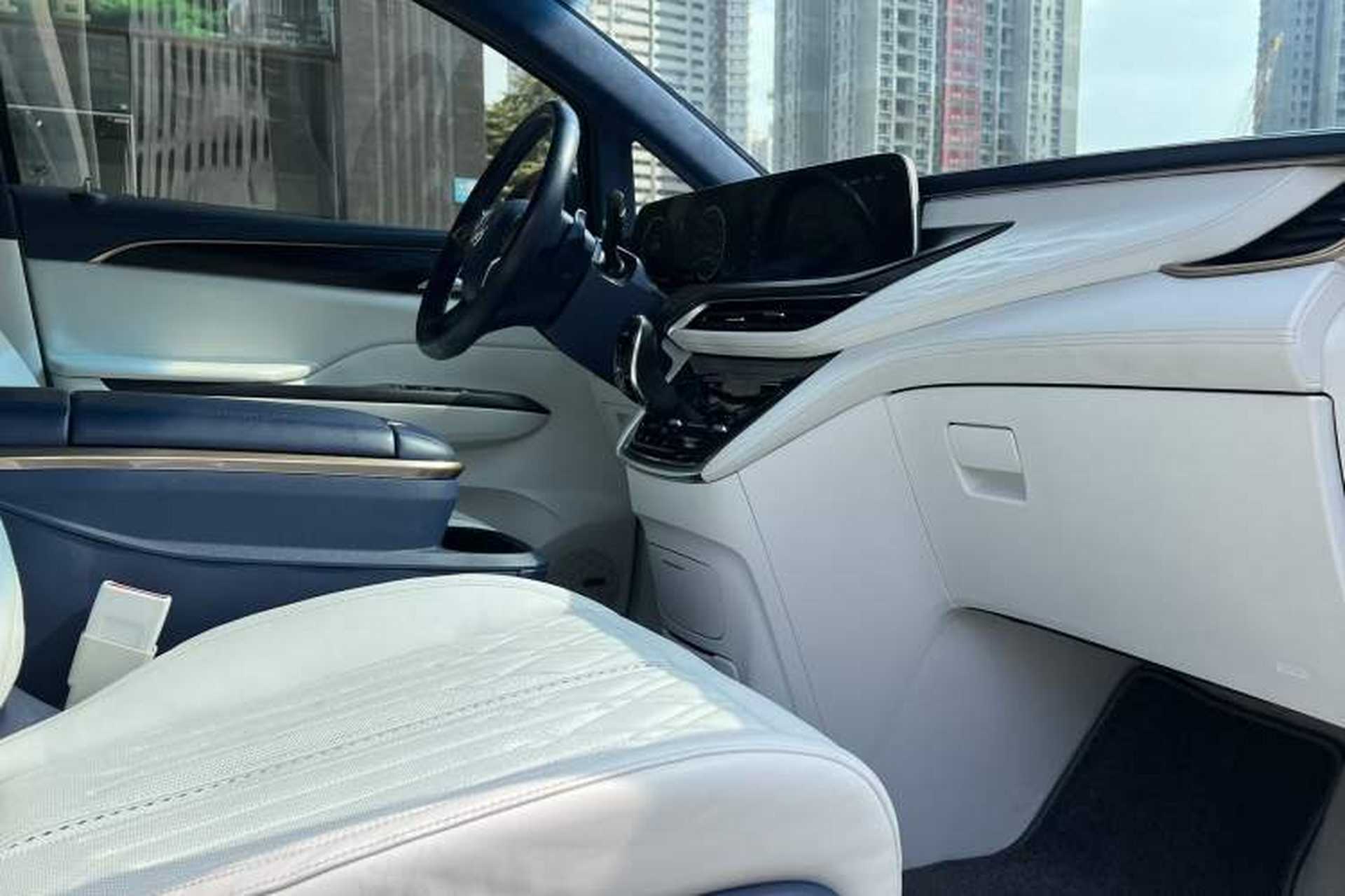 Used Buick GL8 2020 Avenir Avia Four-Seat Luxury Edition Interior 3