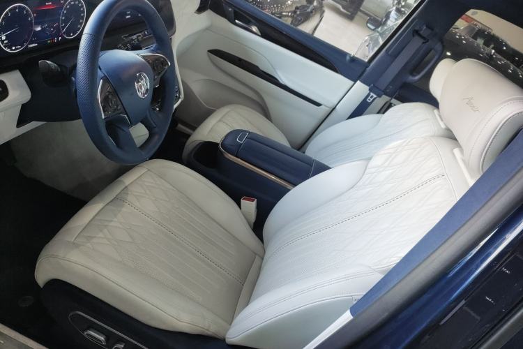 Used Buick GL8 2020 Avenir Avia Four-Seat Luxury Edition Left Front Seat