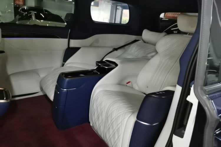 Used Buick GL8 2020 Avenir Avia Four-Seat Luxury Edition Left Rear Seat