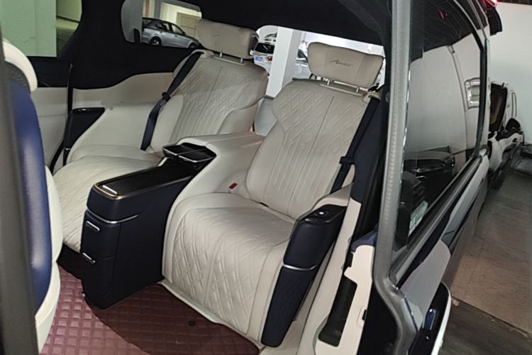 Used Buick GL8 2020 Avenir Avia Four-Seat Luxury Edition Left Rear Seat