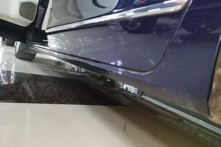 Used Buick GL8 2020 Avenir Avia Four-Seat Luxury Edition Left Side Sill