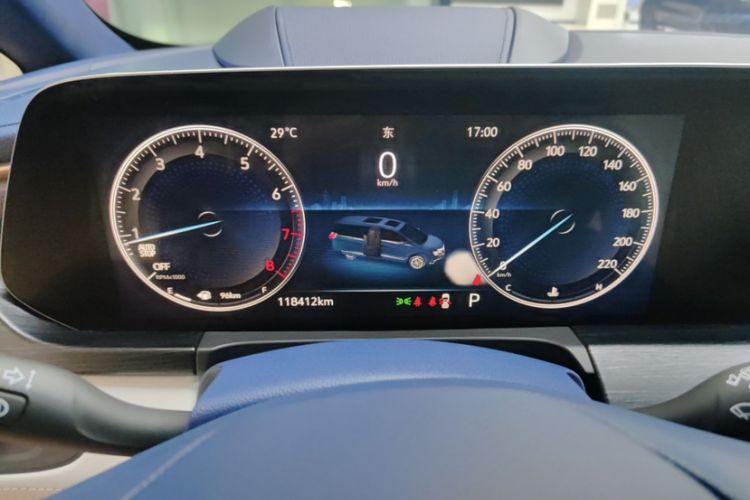 Used Buick GL8 2020 Avenir Avia Four-Seat Luxury Edition Odometer Close Up