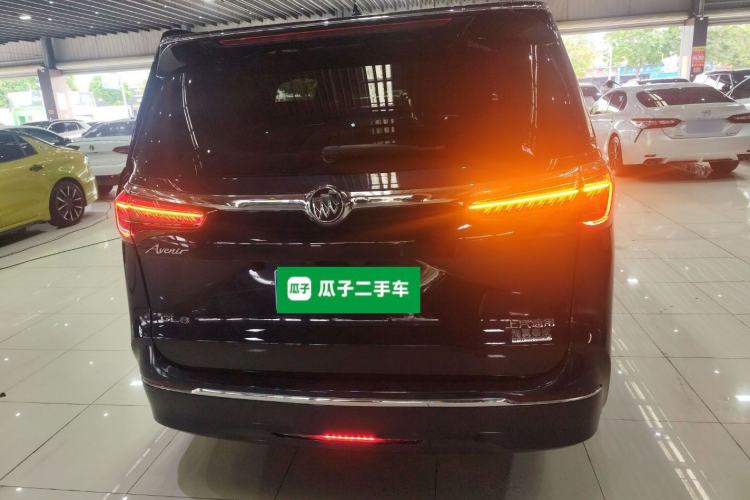 Used Buick GL8 2020 Avenir Avia Four-Seat Luxury Edition Rear