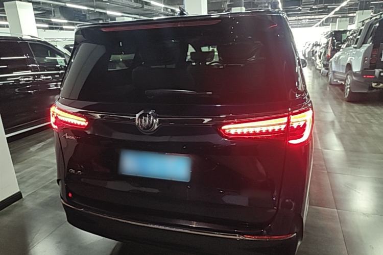 Used Buick GL8 2020 Avenir Avia Four-Seat Luxury Edition Rear