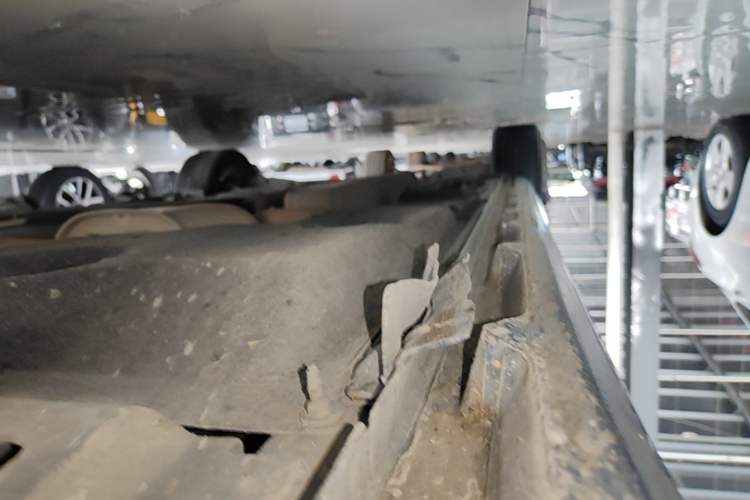 Used Buick GL8 2020 Avenir Avia Four-Seat Luxury Edition Right Side Sill