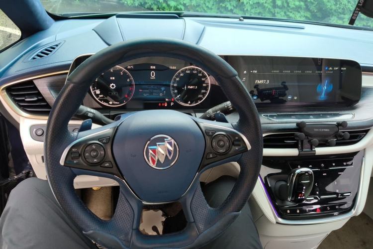 Used Buick GL8 2020 Avenir Avia Four-Seat Luxury Edition Steering Wheel