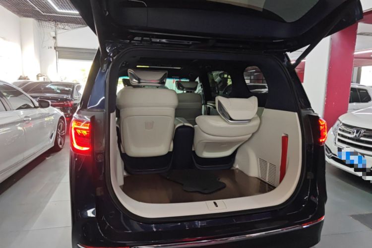 Used Buick GL8 2020 Avenir Avia Four-Seat Luxury Edition Trunk