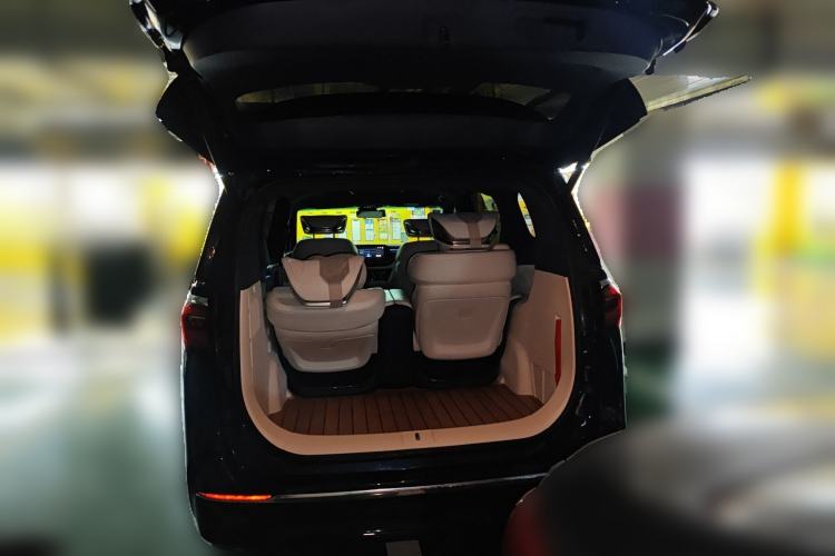 Used Buick GL8 2020 Avenir Avia Four-Seat Luxury Edition Trunk
