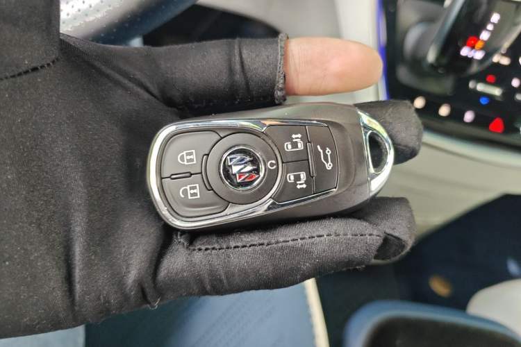Used Buick GL8 2020 Avenir Avia Four-Seat Luxury Edition Vehicle Key