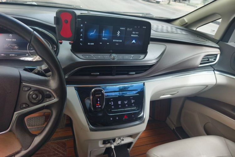 Used Buick GL8 2020 Land Business Class 652T Luxury Model Audio And AC Panel