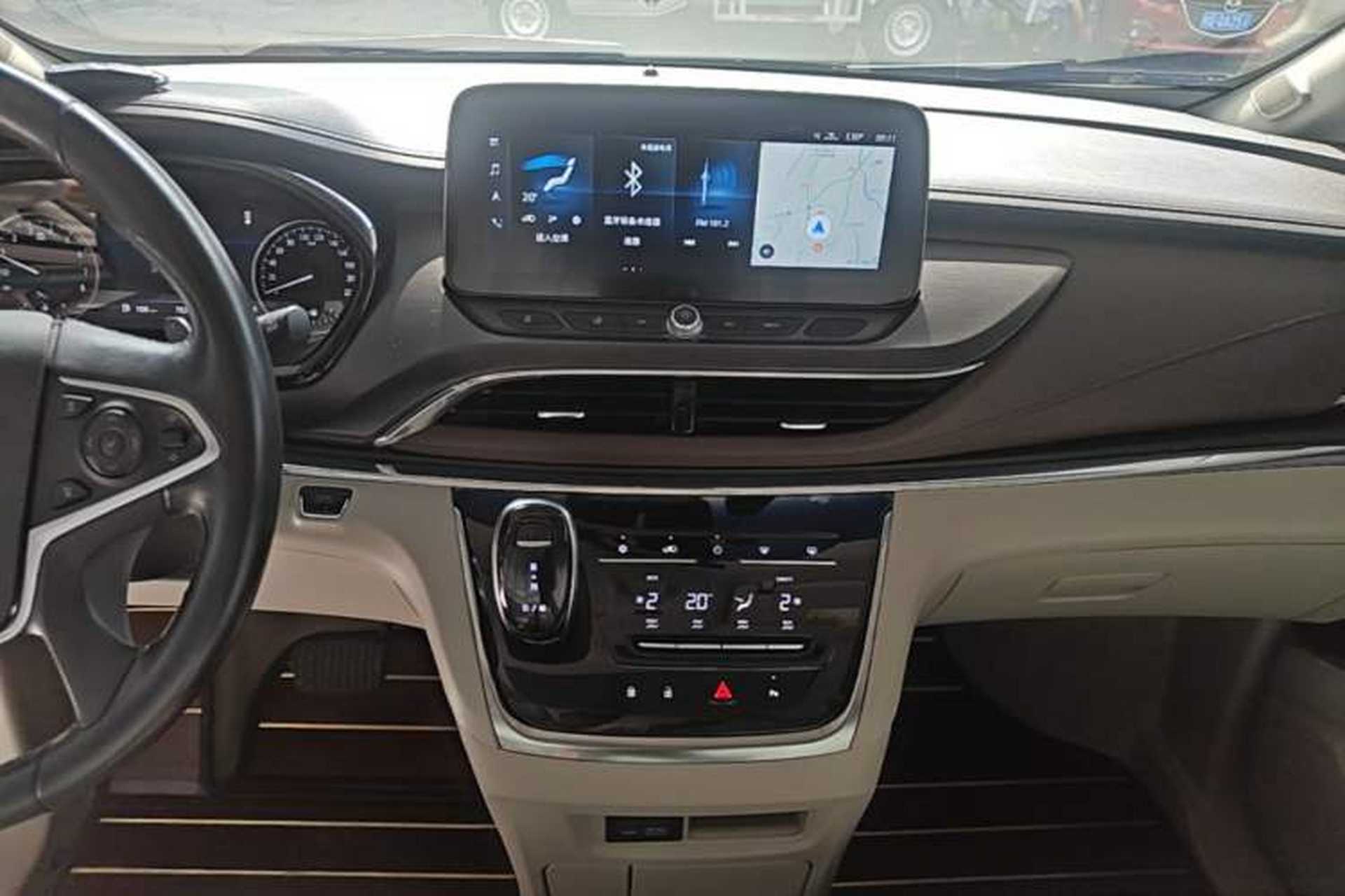Used Buick GL8 2020 Land Business Class 652T Luxury Model Audio And AC Panel