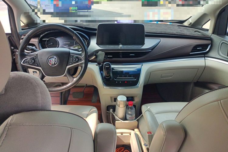 Used Buick GL8 2020 Land Business Class 652T Luxury Model Center Console
