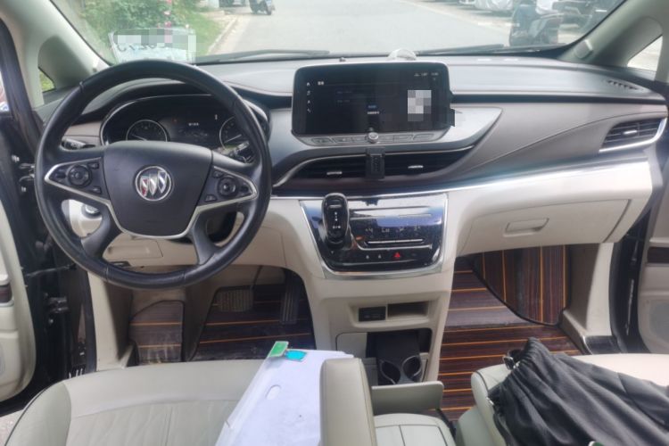 Used Buick GL8 2020 Land Business Class 652T Luxury Model Center Console