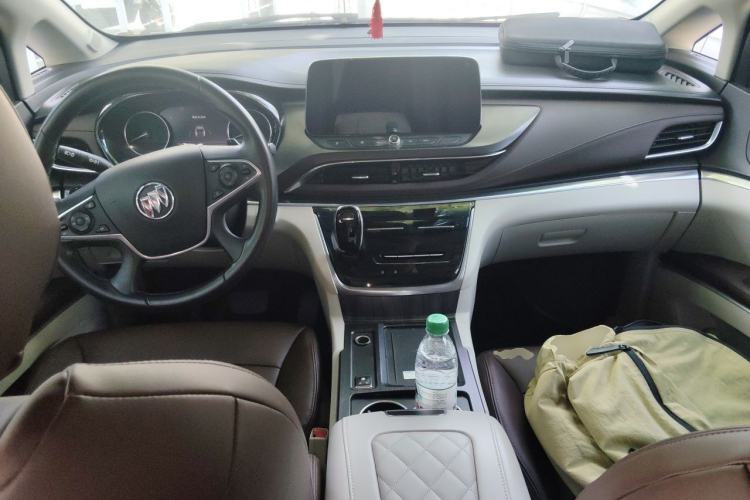 Used Buick GL8 2020 Land Business Class 652T Premium Model Center Console