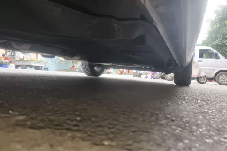 Used Buick GL8 2020 Land Cruiser Executive Class 652T Comfort Model Chassis Front Left