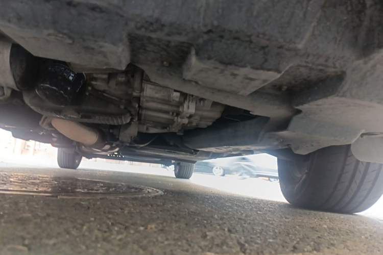Used Buick GL8 2020 Land Cruiser Executive Class 652T Comfort Model Chassis Front Left