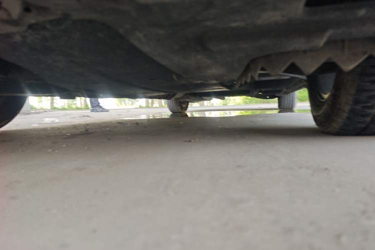 Used Buick GL8 2020 ES Land Cruiser 653T Luxury Edition Chassis Front Left