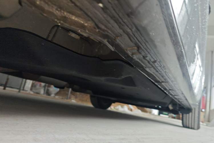 Used Buick GL8 2020 Land Cruiser Executive Class 652T Comfort Model Chassis Front Left