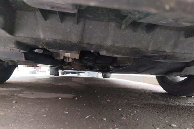Used Buick GL8 2020 Land Cruiser Executive Class 652T Comfort Model Chassis Front