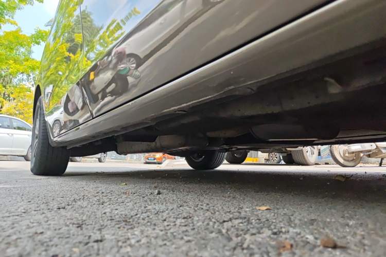 Used Buick GL8 2020 ES Land Cruiser 653T Luxury Edition Chassis Front Right