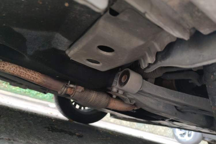 Used Buick GL8 2020 ES Land Cruiser 653T Comfort Edition Chassis Front Right
