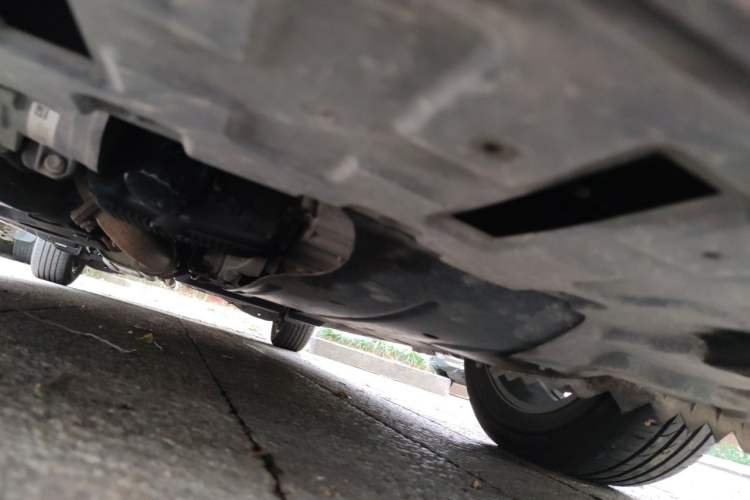 Used Buick GL8 2020 ES Land Cruiser 653T Comfort Edition Chassis Front