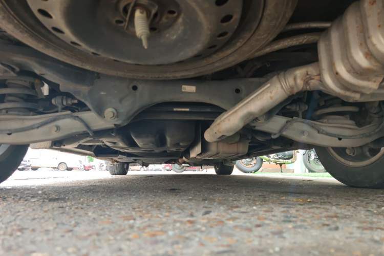 Used Buick GL8 2020 ES Land Cruiser 653T Luxury Model Chassis Rear
