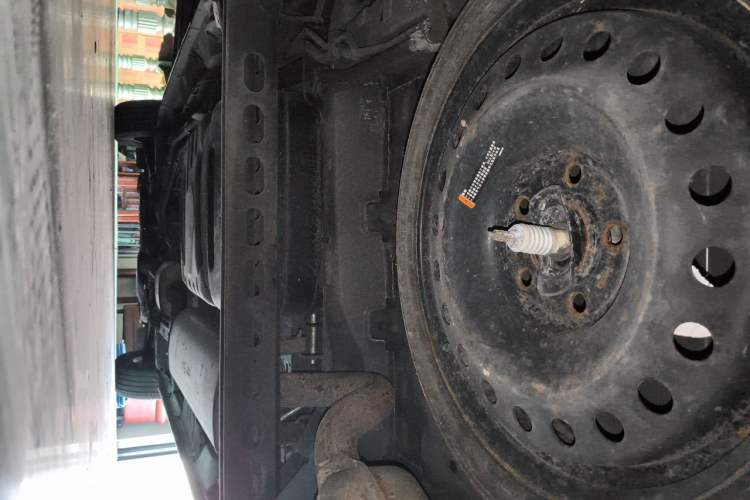 Used Buick GL8 2020 Land Cruiser Executive Class 652T Comfort Model Chassis Rear