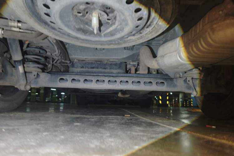 Used Buick GL8 2020 Land Cruiser Executive Class 652T Comfort Model Chassis Rear