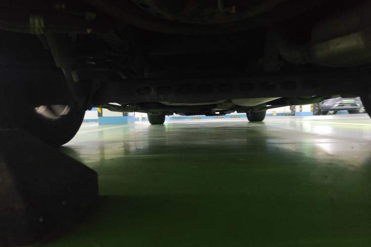 Used Buick GL8 2020 Land Business Class 652T Luxury Model Chassis Rear
