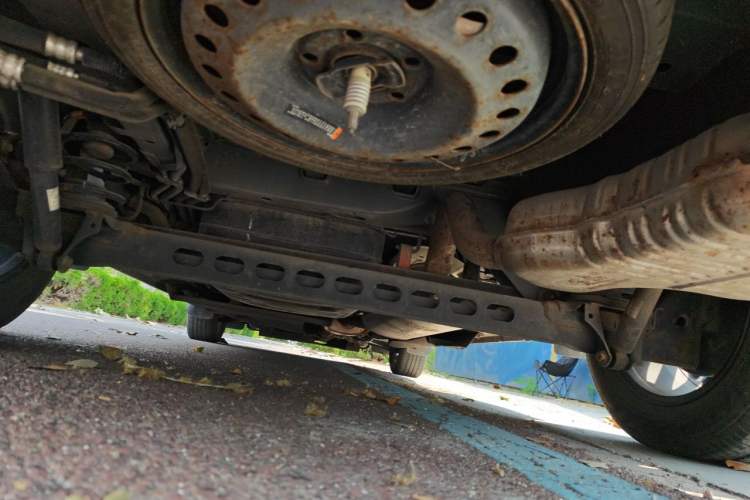 Used Buick GL8 2020 Land Cruiser Executive Class 652T Comfort Model Chassis Rear
