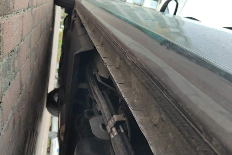 Used Buick GL8 2020 Land Cruiser Executive Class 652T Comfort Model Chassis Rear Left