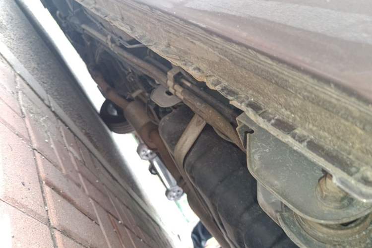 Used Buick GL8 2020 Land Cruiser Executive Class 652T Comfort Model Chassis Rear Left