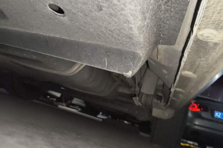 Used Buick GL8 2020 Land Business Class 652T Luxury Model Chassis Rear Left