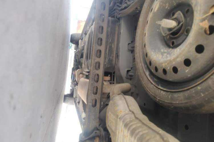 Used Buick GL8 2020 Land Cruiser Executive Class 652T Comfort Model Chassis Rear