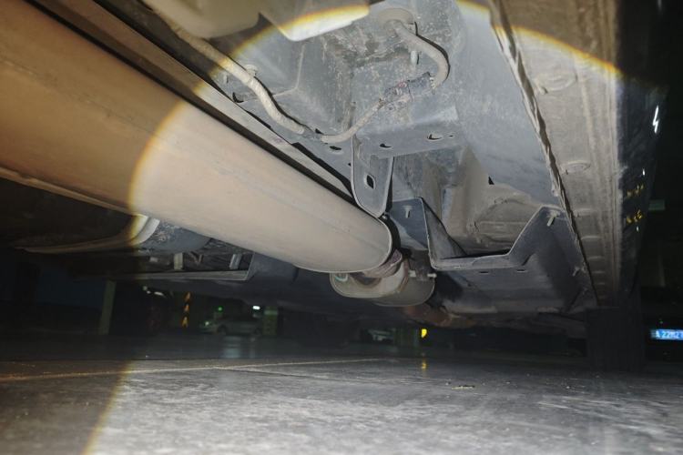 Used Buick GL8 2020 Land Cruiser Executive Class 652T Comfort Model Chassis Rear Right