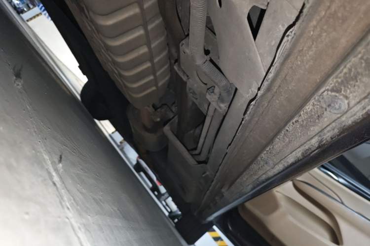 Used Buick GL8 2020 ES Land Cruiser 653T Luxury Edition Chassis Rear Right