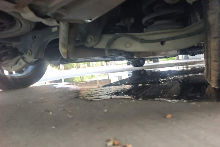 Used Buick GL8 2020 ES Land Cruiser 653T Luxury Edition Chassis Rear Right