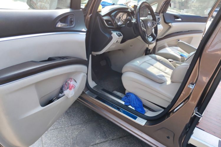 Used Buick GL8 2020 Land Business Class 652T Luxury Model Driver Seat