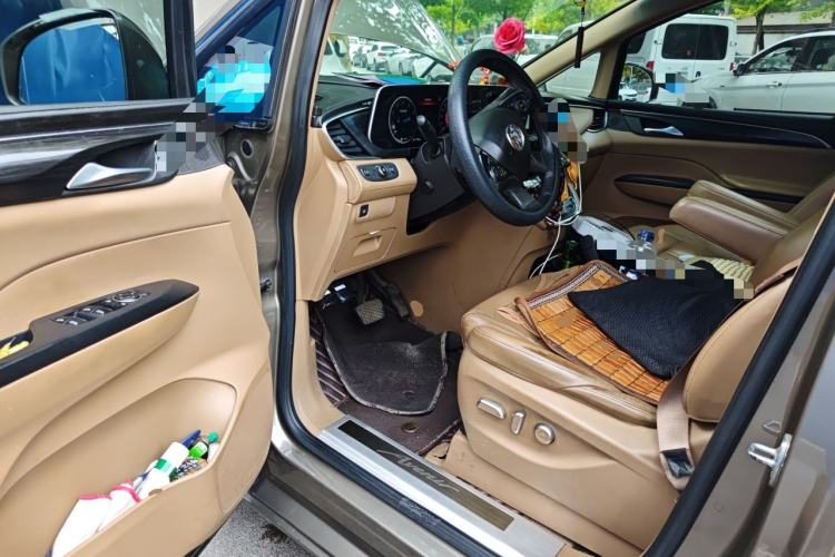 Used Buick GL8 2020 ES Land Cruiser 653T Luxury Edition Driver Seat